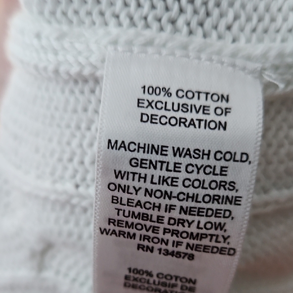 Vineyard Vines Women’s Long Sleeve Cable Knit Varsity Sweater M - Picture 12 of 12